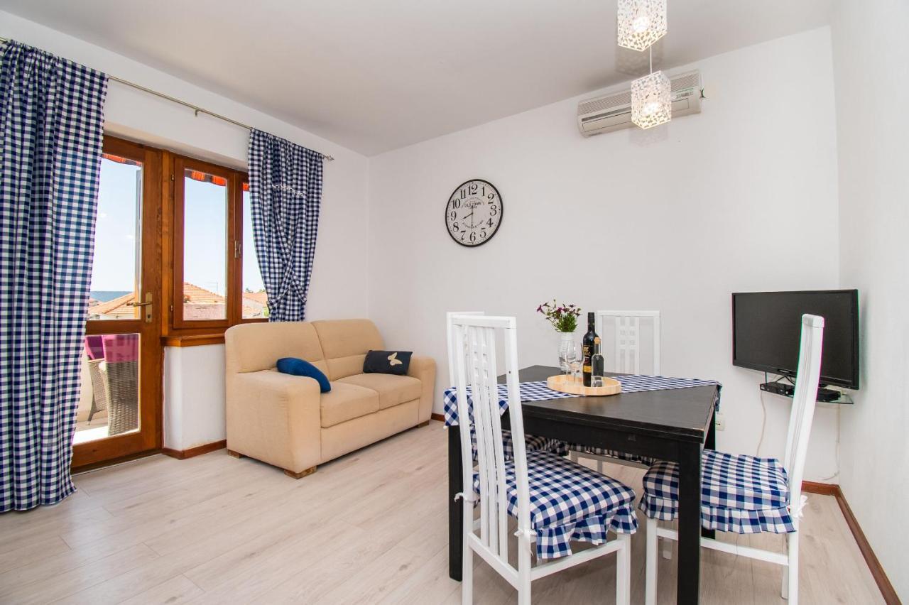 Apartments Happy Place Vodice Exterior foto